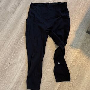 Lululemon Women's Black High-Waisted Leggings